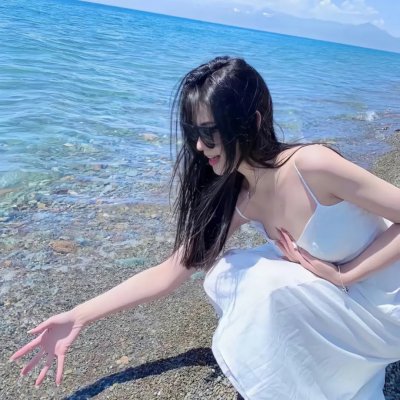 东德蕾丝的爱欲